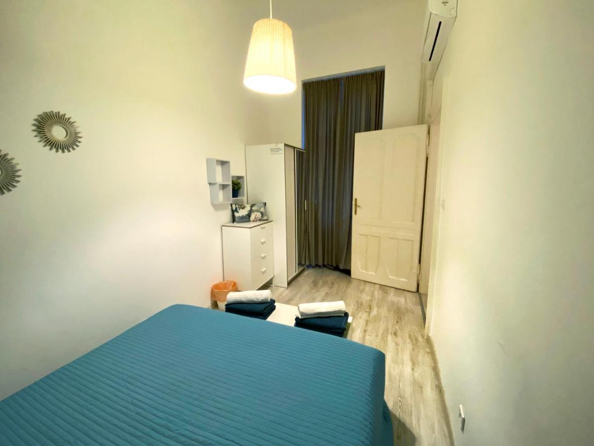 Blue Star Apartment Budapest Exterior foto